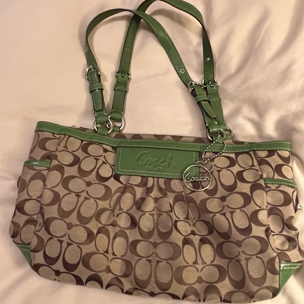 Signature Coach Shoulder Bag With Green Trim